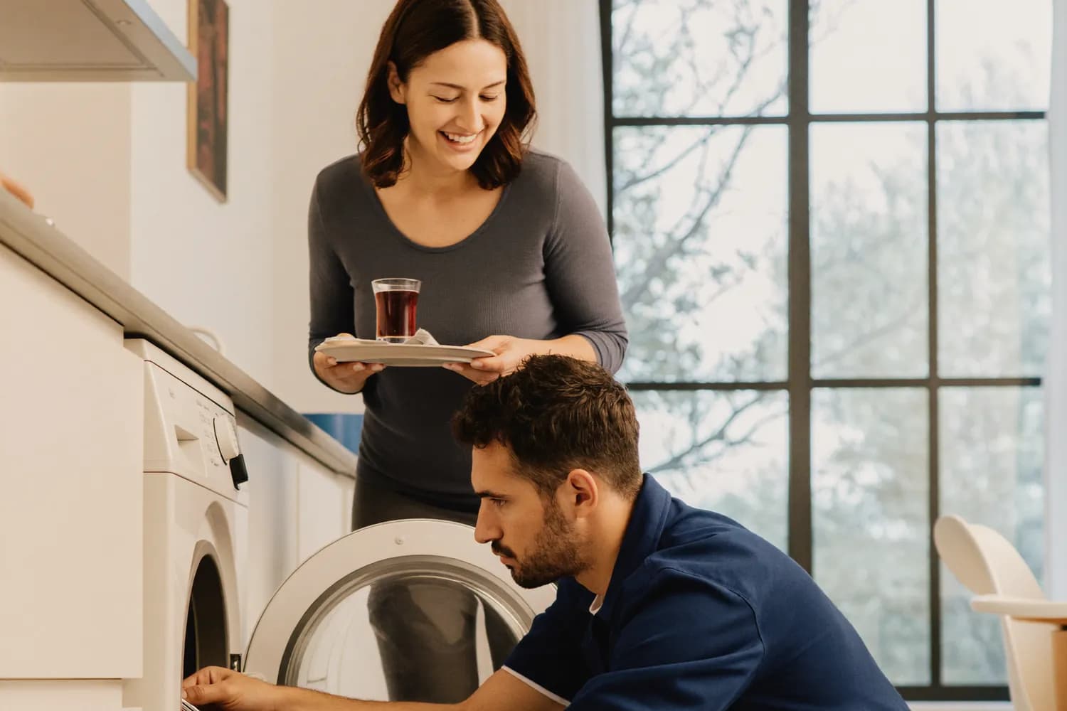 Aydın'da Siemens çamaşır makinesi tamiri yapan yetkili teknik servis teknisyeni